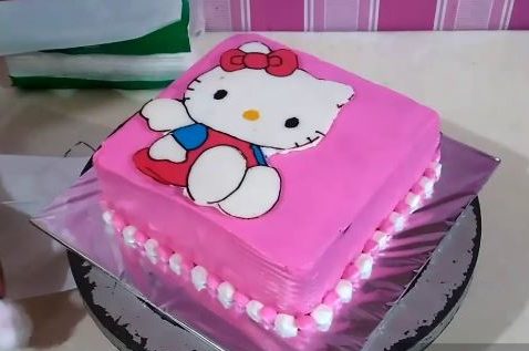 Gambar Kue Ulang Tahun Hello Kitty