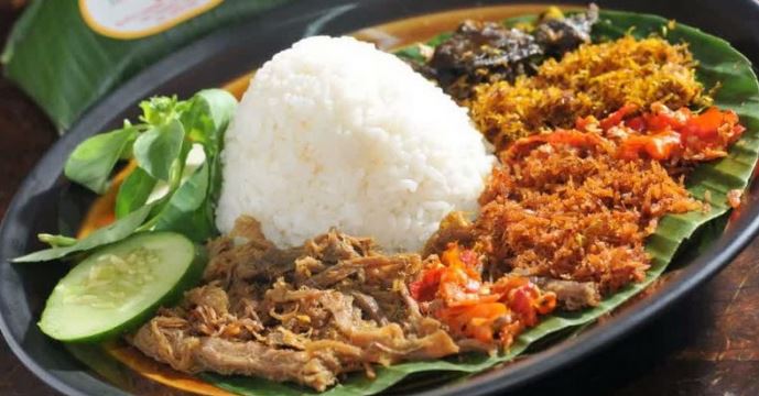 Makanan Khas Bali Nasi Tepeng